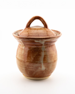 <p><em>Nutmeg Jar</em></p>
<p>Earthenware</p>
<p>Spring 2023</p>
